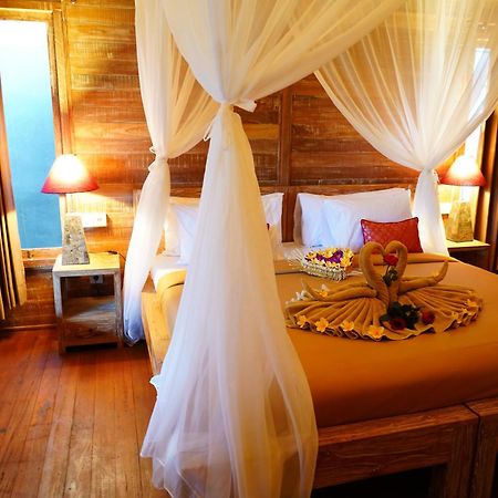 Lastana Suite Ubud Extérieur photo