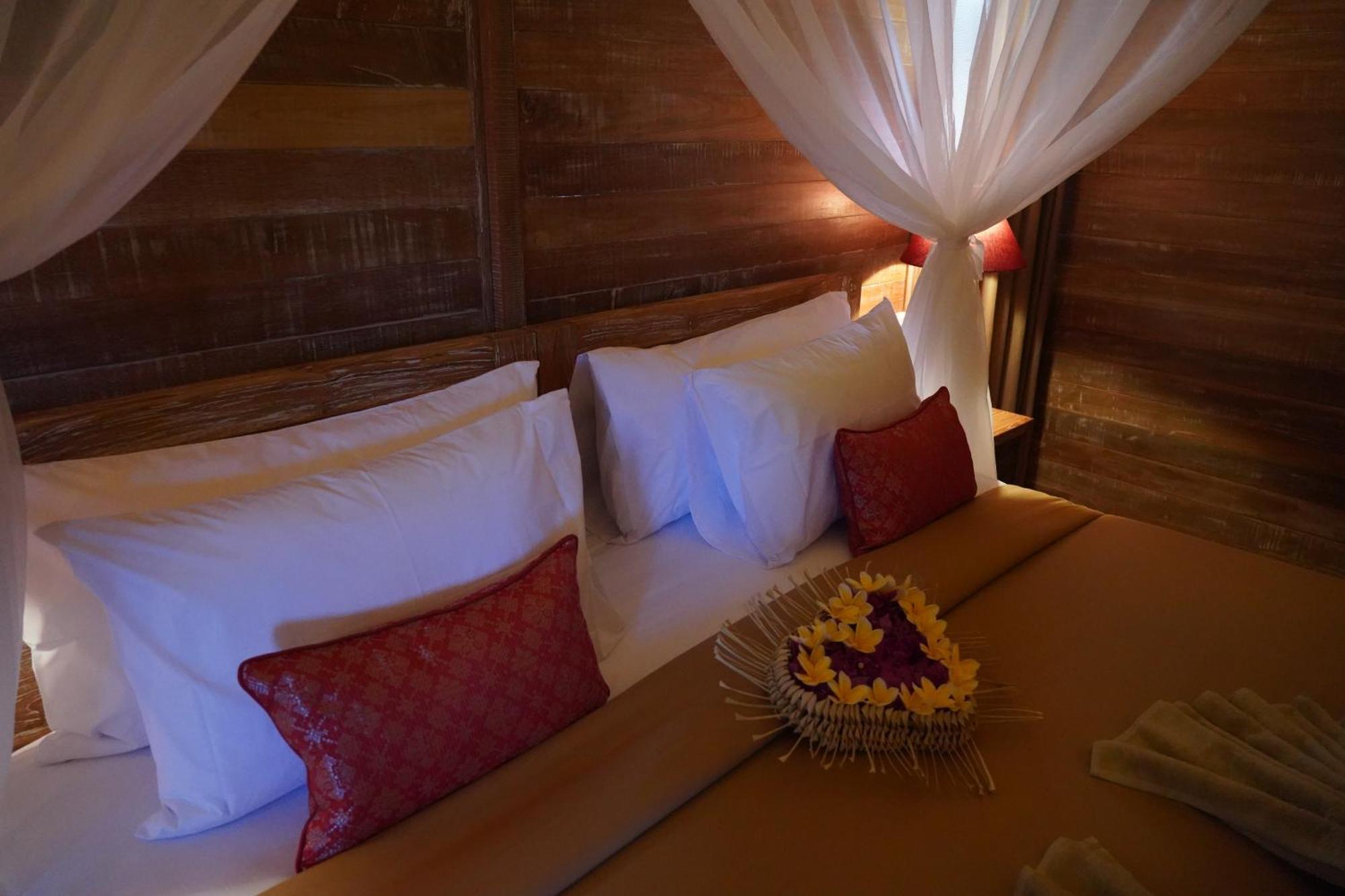 Lastana Suite Ubud Extérieur photo